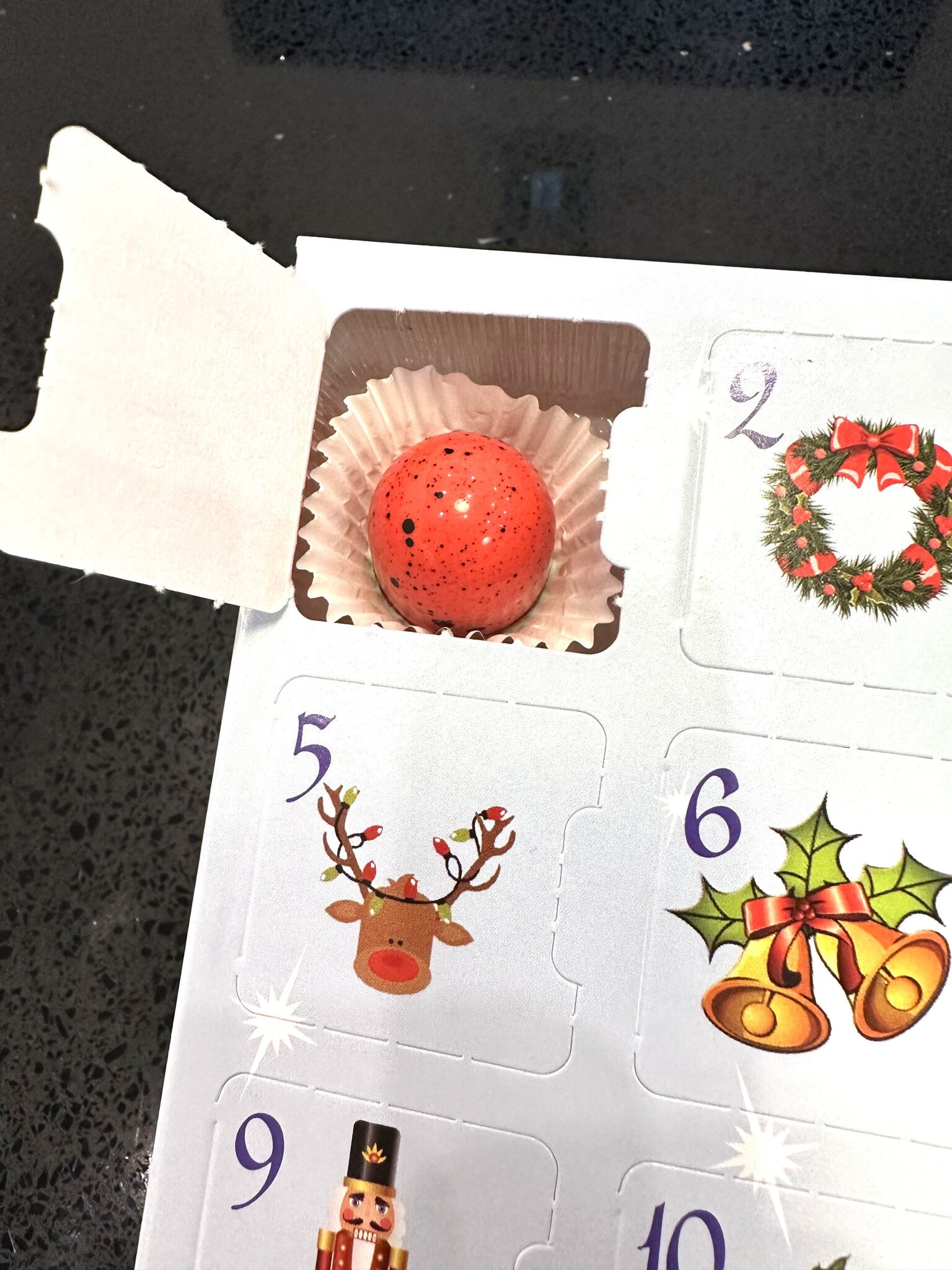 Xmas Advent Calendar - 24 Bonbons, additional view