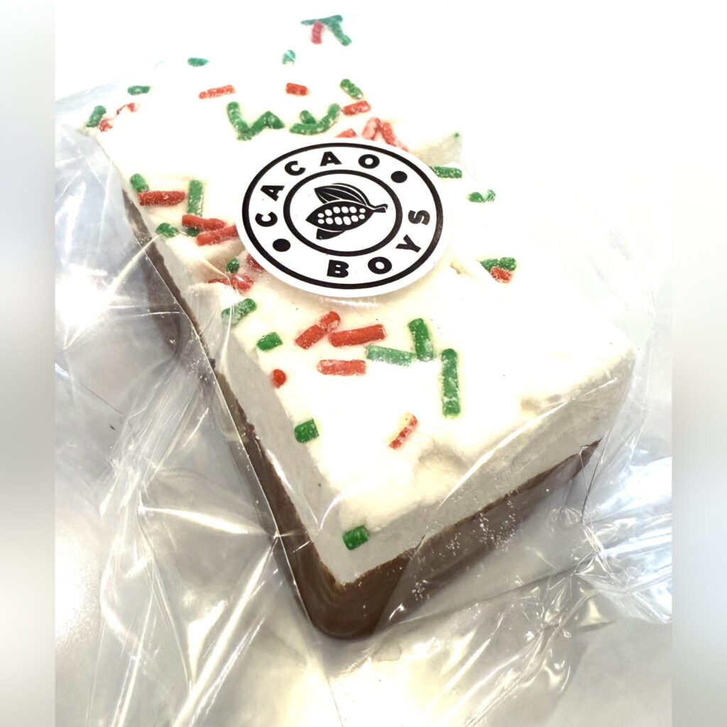Vanilla Marshmallow Squares with Milk Chocolate (Muskoka Marshmallow Co)