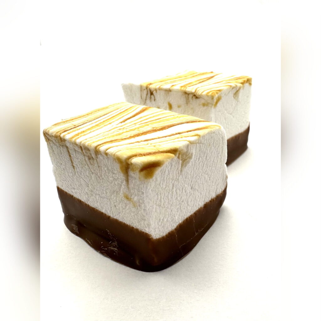 Caramel Swirl Marshmallow Squares in Milk (Muskoka Marshmallow Co)